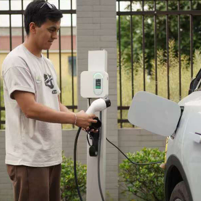 Solar EV Charging Station 11kW 16A 480V 3 fase met DLB EM3 Box