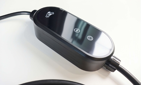 Goede prijs CE 3kW Portable EV Charger 16A IP67 with 5m Cable online